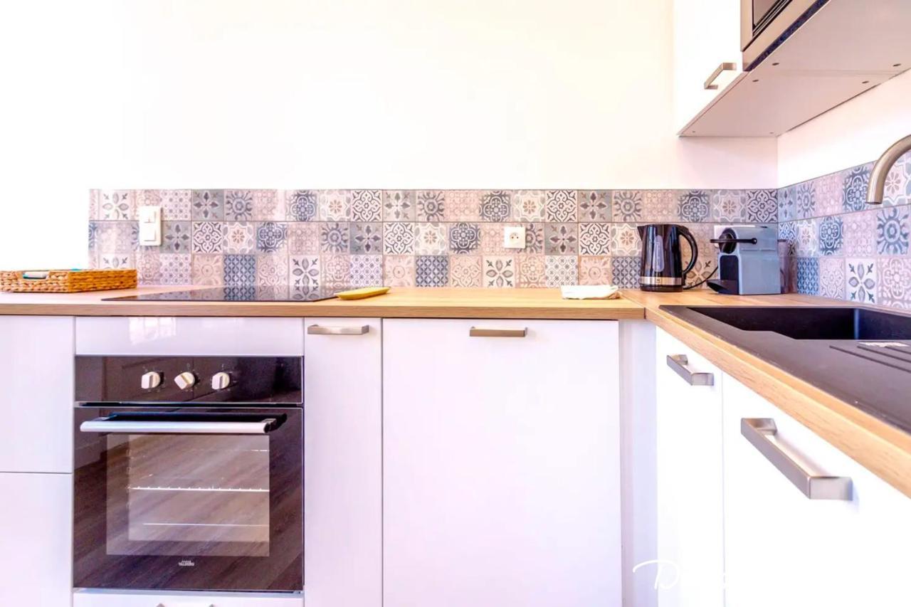 טולון Exceptional 1 Bedroom With Ac - Dodo Et Tartine מראה חיצוני תמונה